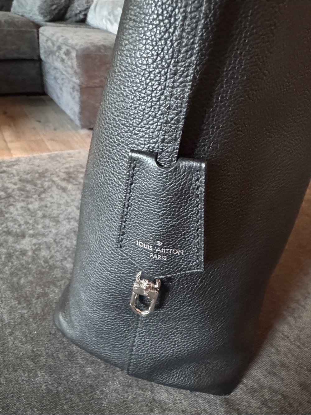 Louis Vuitton Noir Lockme Leather Shoulder Hobo with Silver LV Emblem - Picture 15 of 16